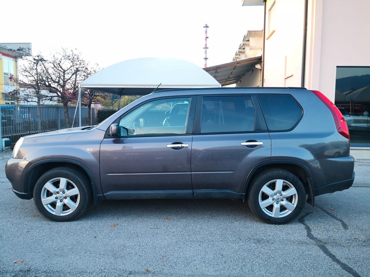 Nissan X-Trail 2.0 dCi 150CV ***AUTOMATICO***KEYLESS***TELECAMERA***