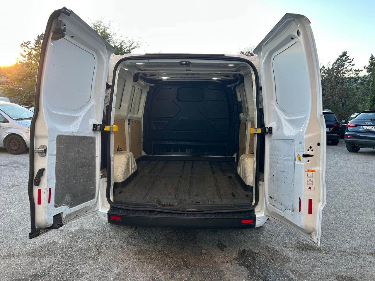 Ford Transit Custom 2.0 TDCi 130CV Euro6