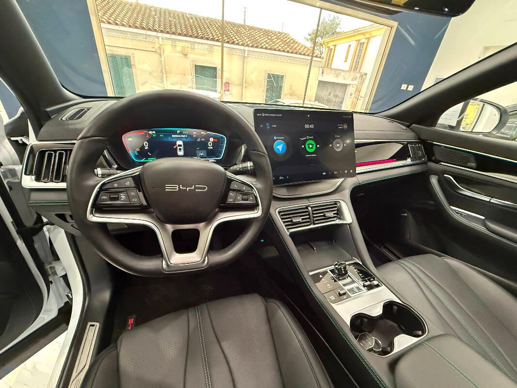 Byd Seal U DM-i BYD Seal U DM-i Plug-In Hybrid – 8 ANNI DI GARANZIA