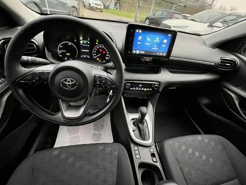 Toyota Yaris 1.5h Active - NUOVO