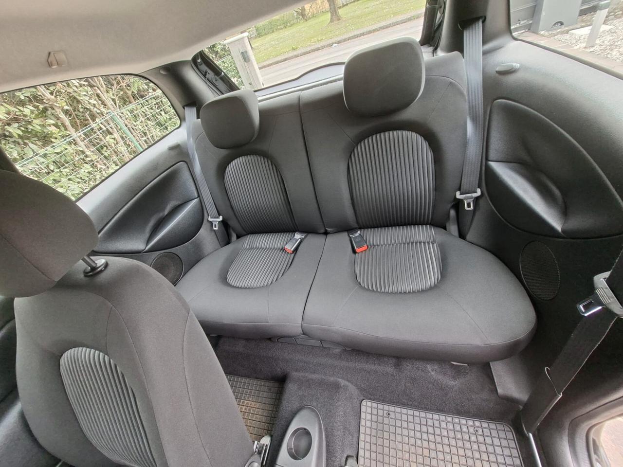 Lancia Ypsilon 1.2 69 CV 3 porte S&S Gold