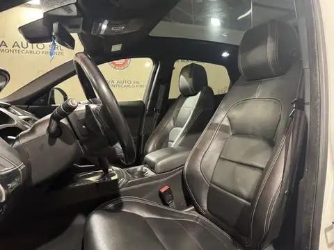 Jaguar E-Pace 2.0D 180 CV AWD aut. R-Dynamic HSE