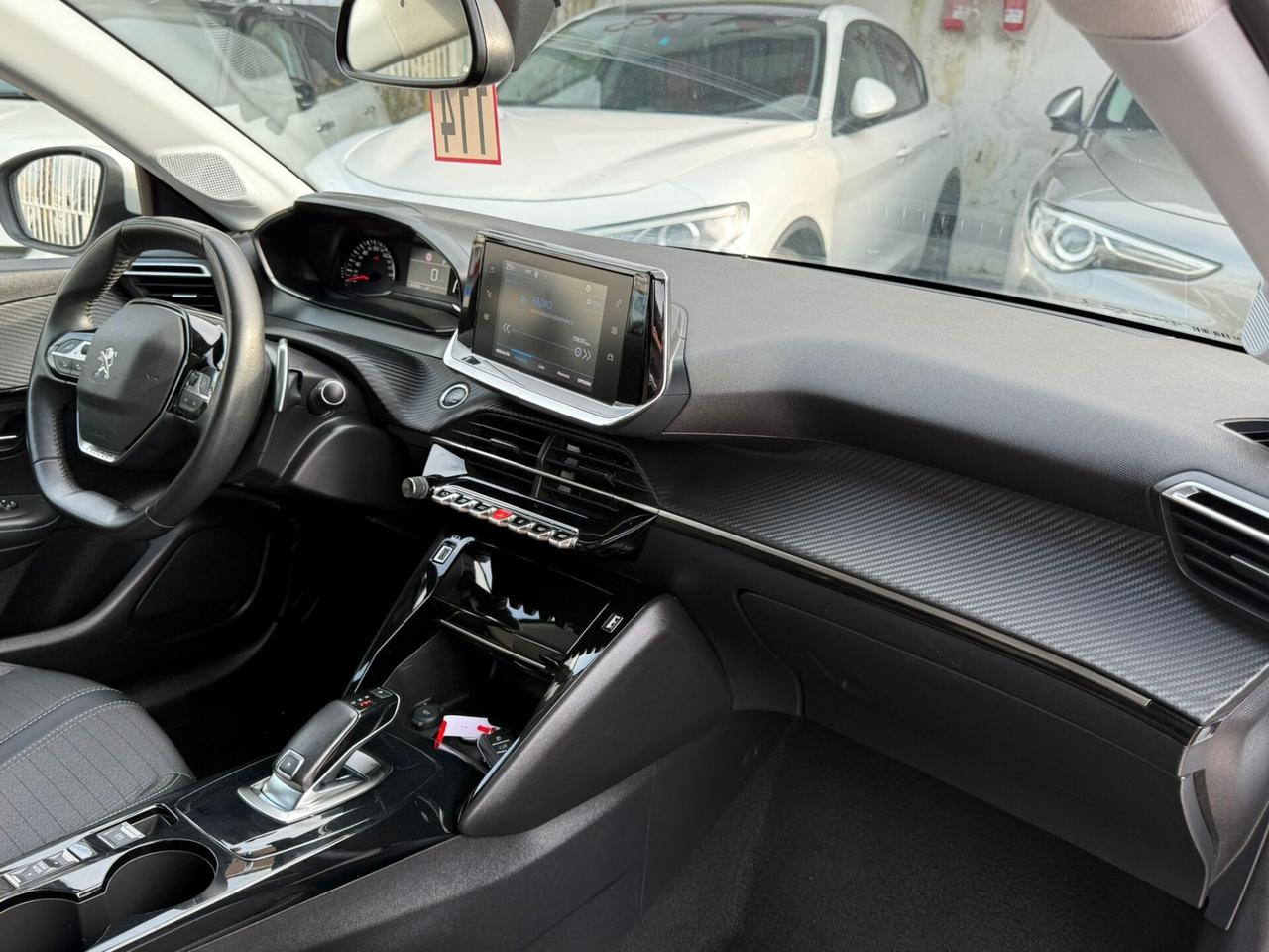 Peugeot 208 2023 PureTech 100 Stop&Start Allure AUTOMATICA