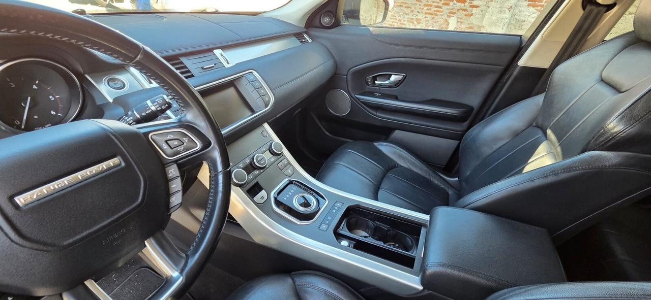 Land Rover Range Evoque 2.0 TD4 150 CV 5p. SE Dynamic