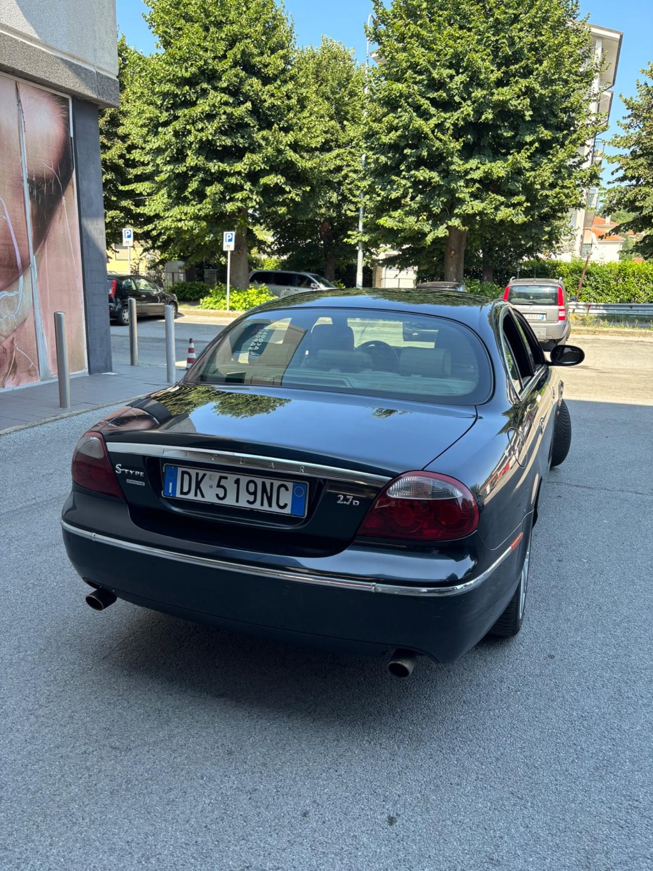 Jaguar S-Type 2.7 diesel V6 Executive