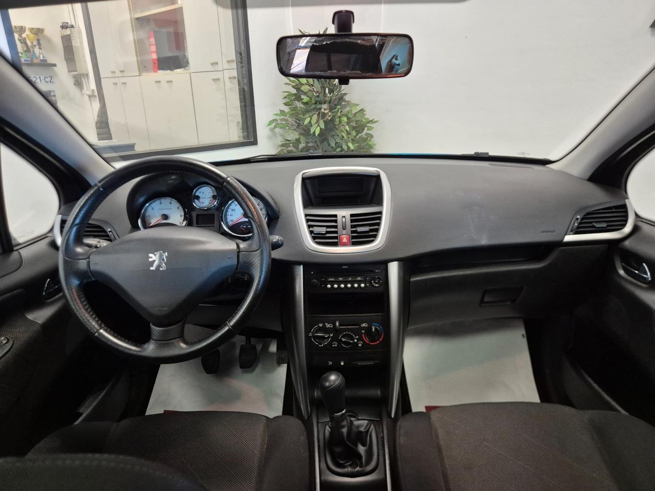 Peugeot 207 1.4 vti SW GPL Ciel