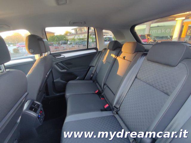 VOLKSWAGEN Tiguan 2.0 TDI 150CV DSG Advanced R-LINE