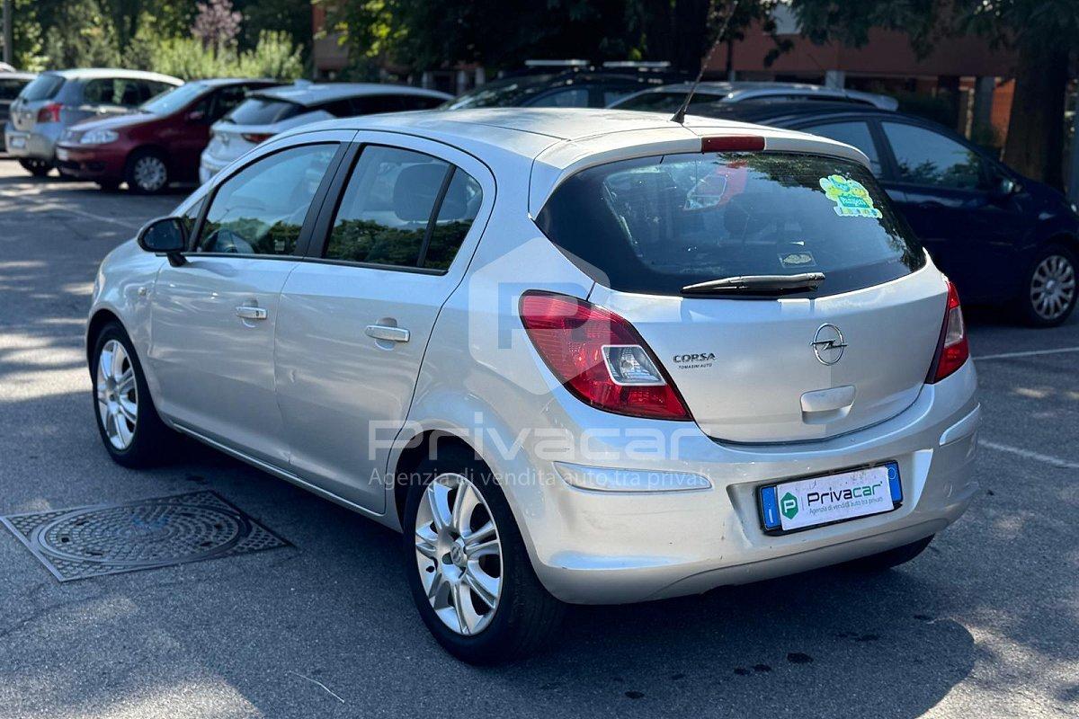 OPEL Corsa 1.2 5 porte Club