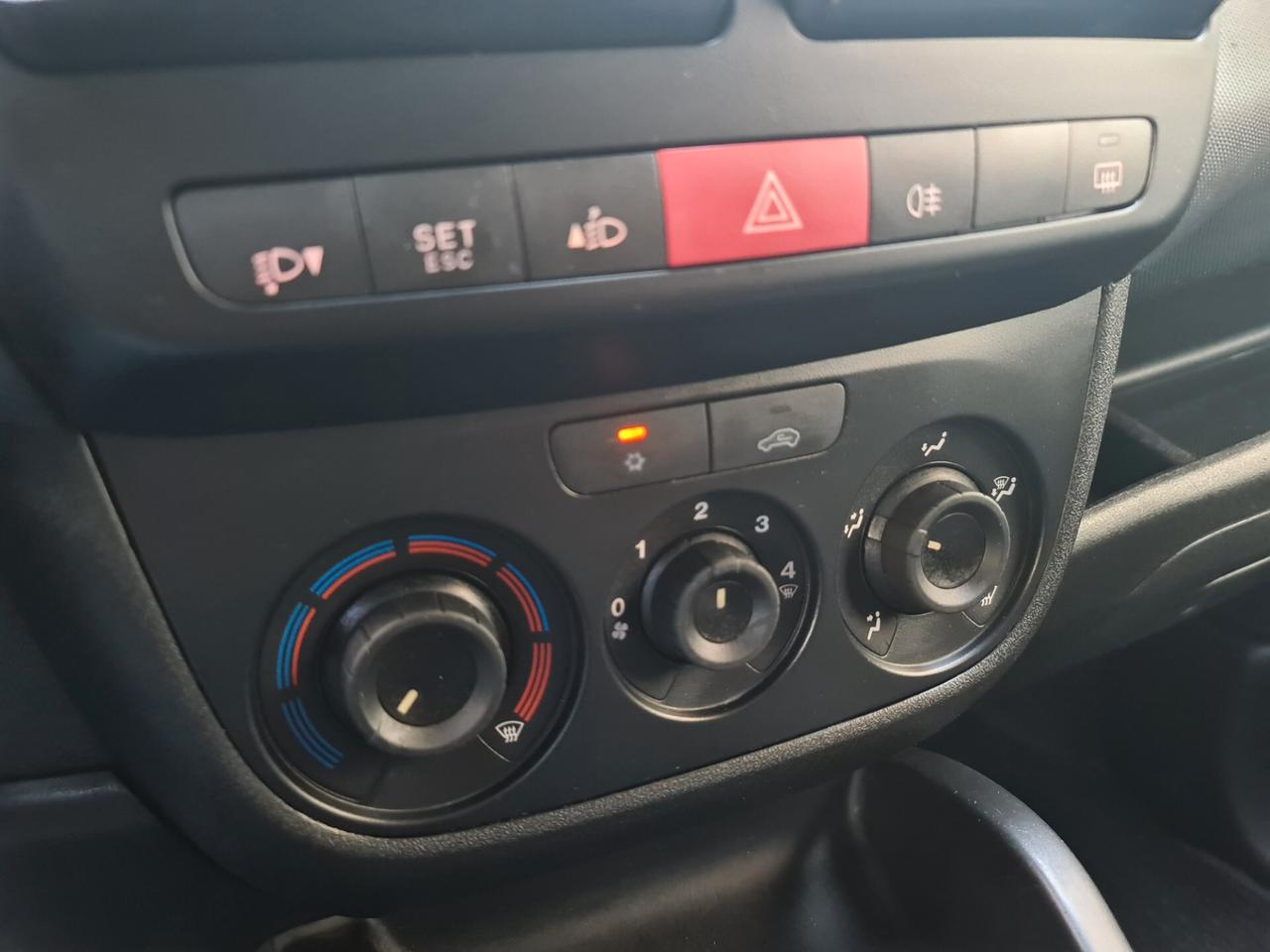 Fiat Doblo Doblò 1.4 T-Jet 16V Natural Power Active