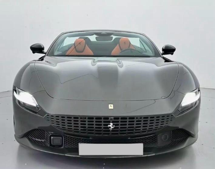 Ferrari Roma Spider