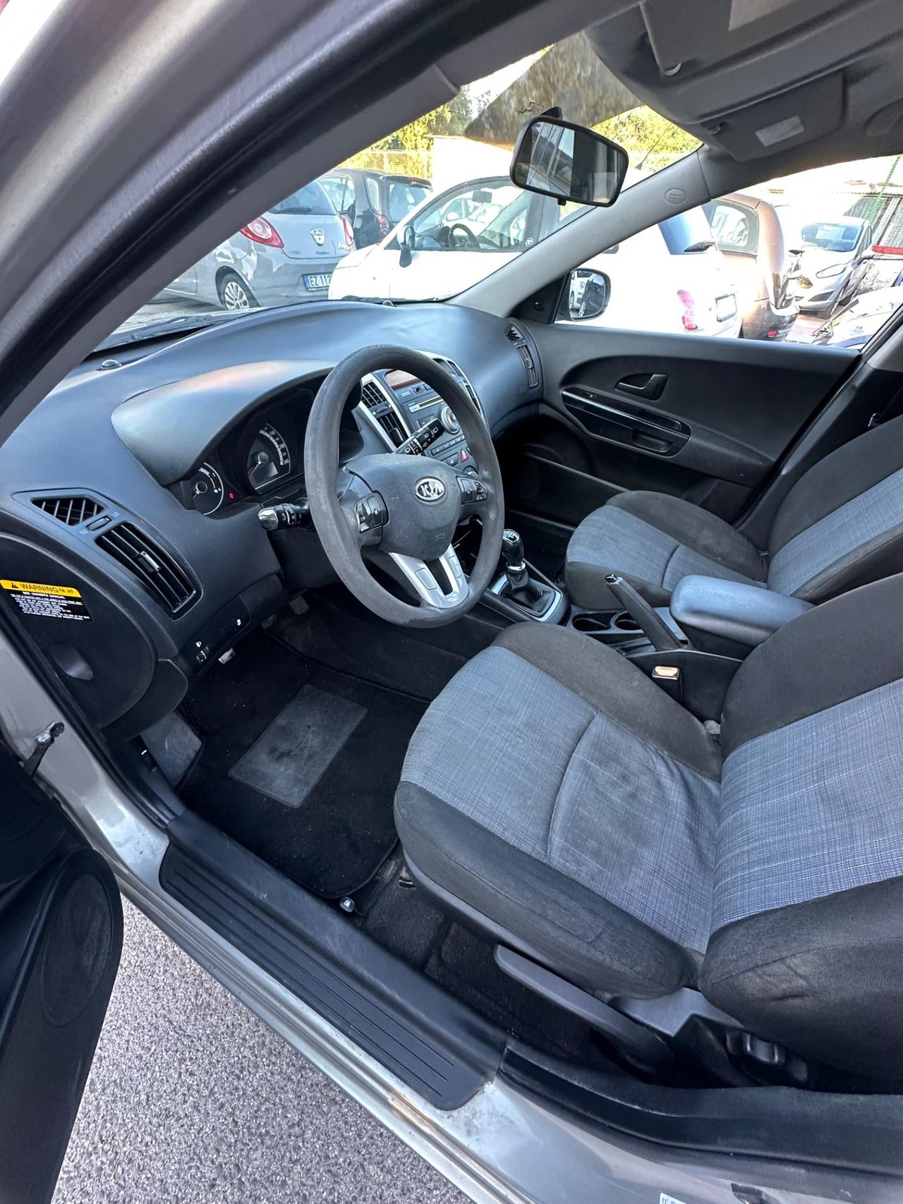Kia Ceed cee'd Sp. Wag. 1.6 CRDi VGT 90CV LX