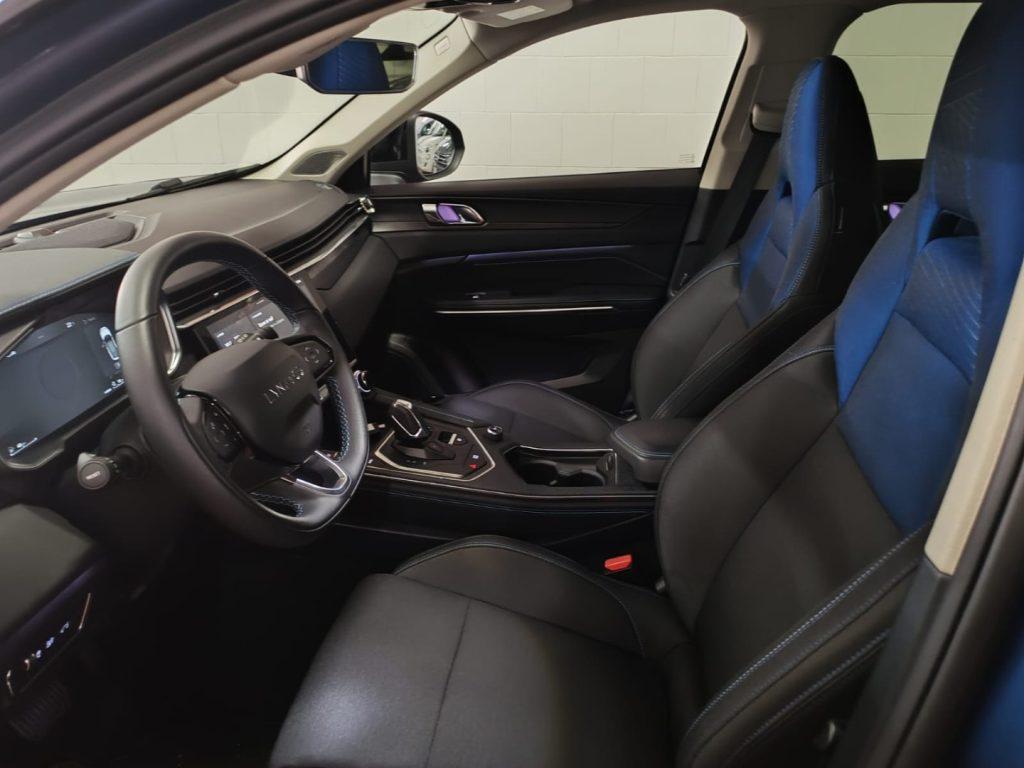 Lynk & Co 01 1.5 td phev auto