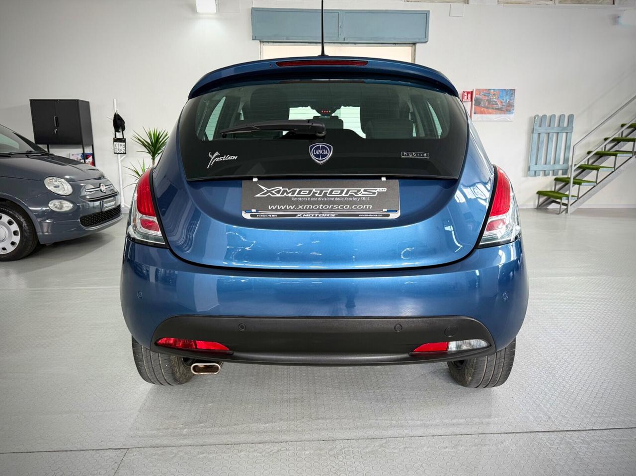 Lancia Ypsilon 1.0 Gold Aziendale 5porte Hybryd