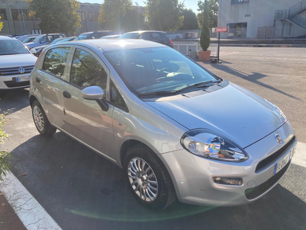 FIAT GRANDE PUNTO (KM 7.238) NUOVA DI FABBRICA