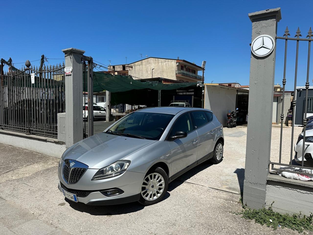 Lancia Delta 1.6 MJT DPF Argento 2010