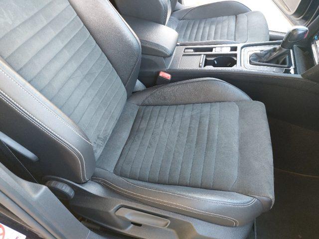 VOLKSWAGEN Passat Variant 1.5 TSI ACT DSG Business km94000 poss.legge 104