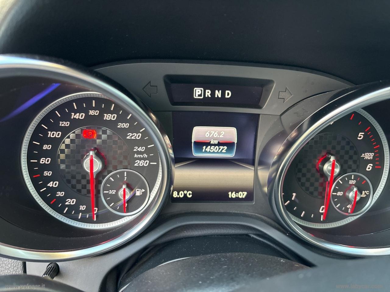 MERCEDES-BENZ SLC 250 d AMG line