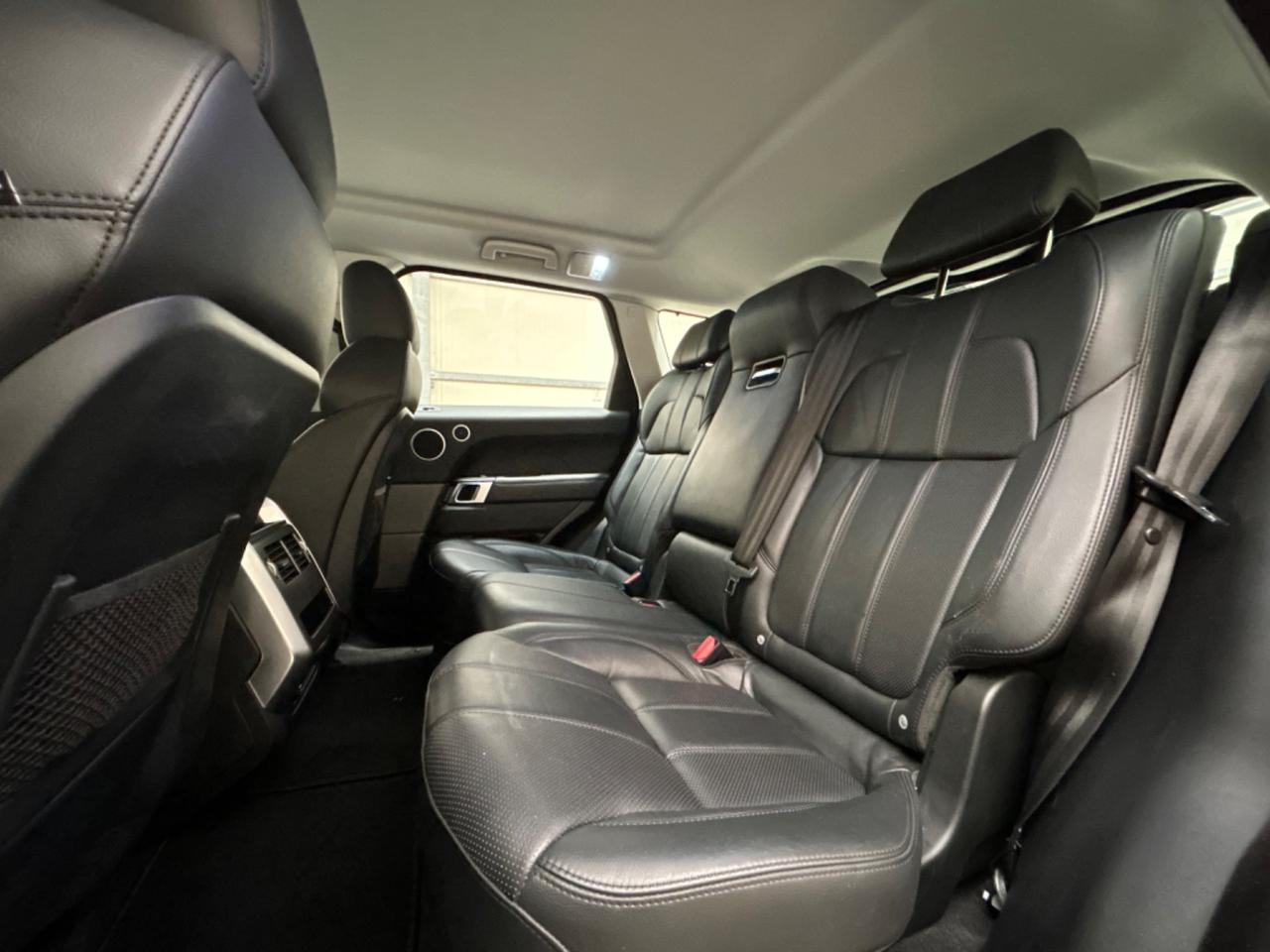 Land Rover Range Sport 3.0 TDV6 SE