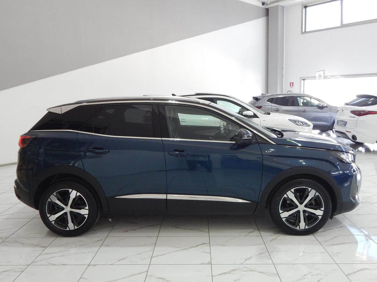 Peugeot 3008 1.5 bluehdi GT S&S AT8 TETTO-NAVI-PELLE-RADAR-LED