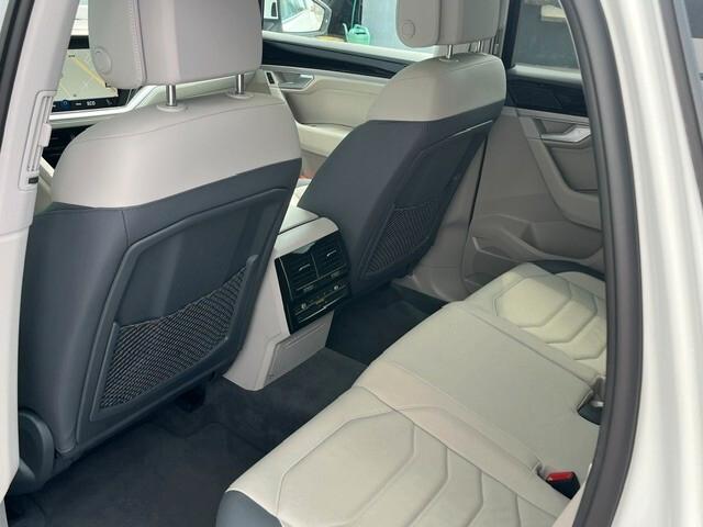 Volkswagen Touareg 3.0 V6 TSI eHybrid Elegance