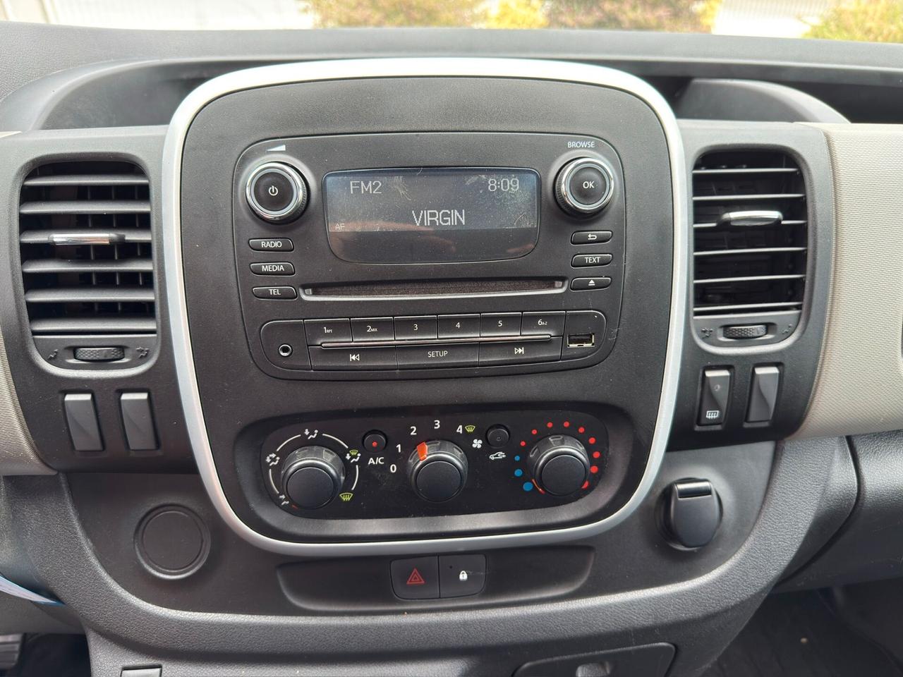 Nissan NV300 1.6 dCi 120CV - 3 POSTI -