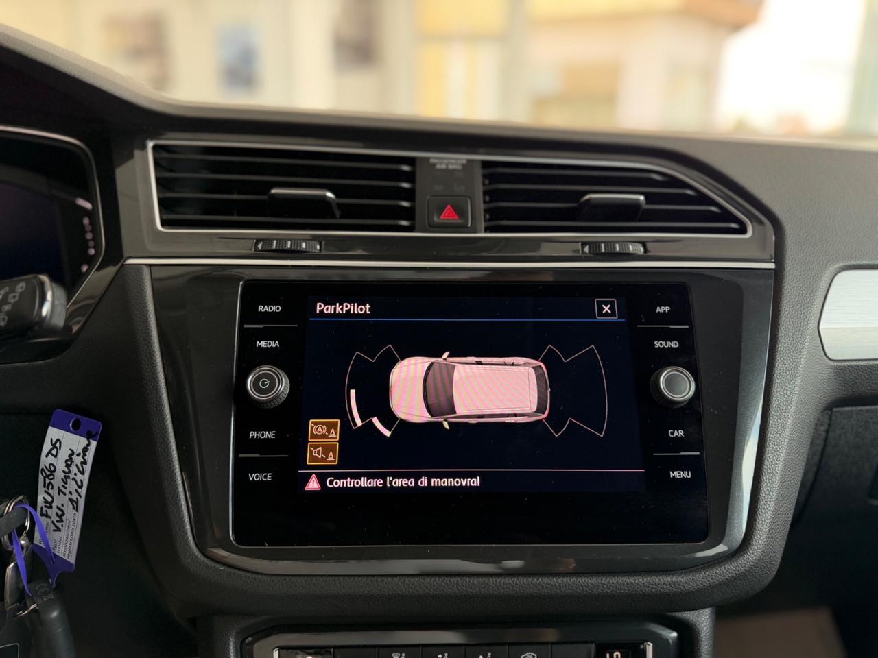 Volkswagen Tiguan 2.0 TDI DSG 4MOTION R-LINE