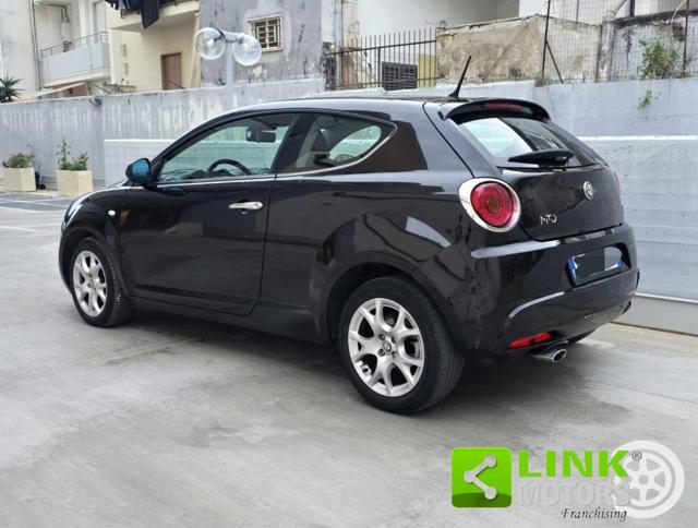 ALFA ROMEO MiTo 1.6 JTDm-2 S&S Distinctive Sport Pack