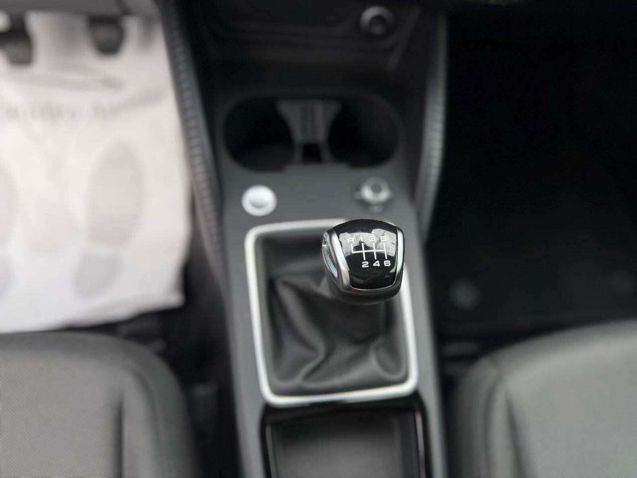 Audi Q2 30 TDI Identity Black