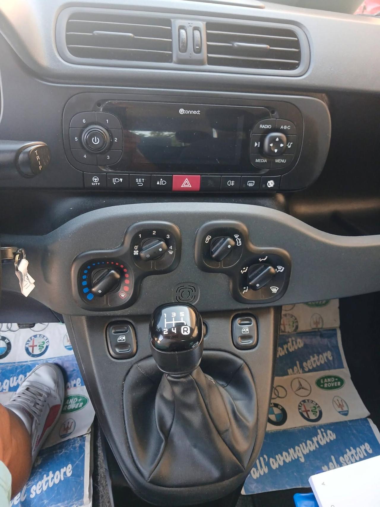Fiat Panda 1.2 Lounge km 105000 pari al nuovo tenuta maniacalmente GARANZIA