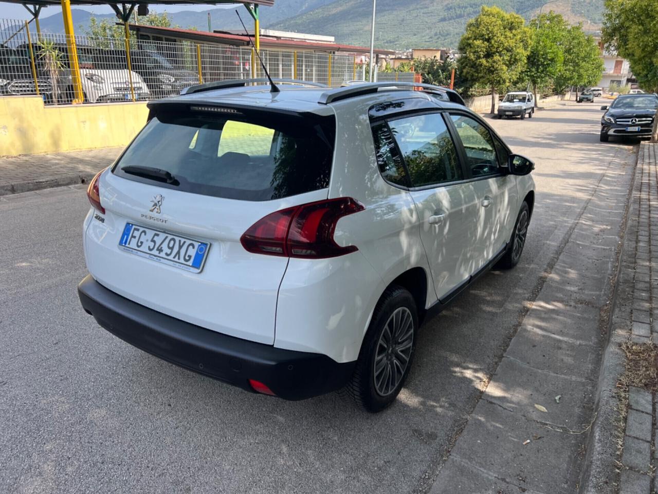 Peugeot 2008 1.5 BlueHDi 100 S&S Allure soli 43000km