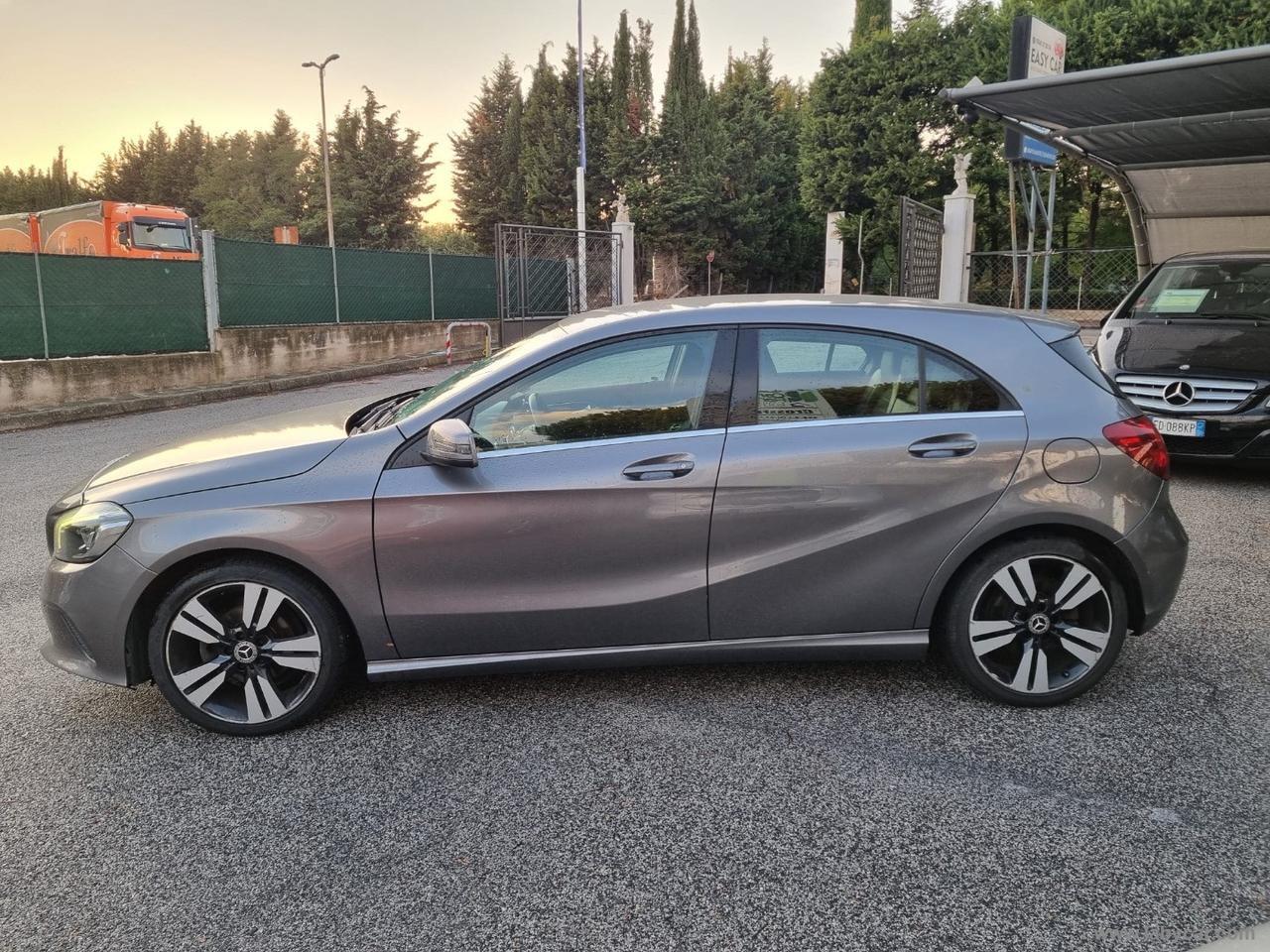 MERCEDES-BENZ A 180 d Automatic Sport