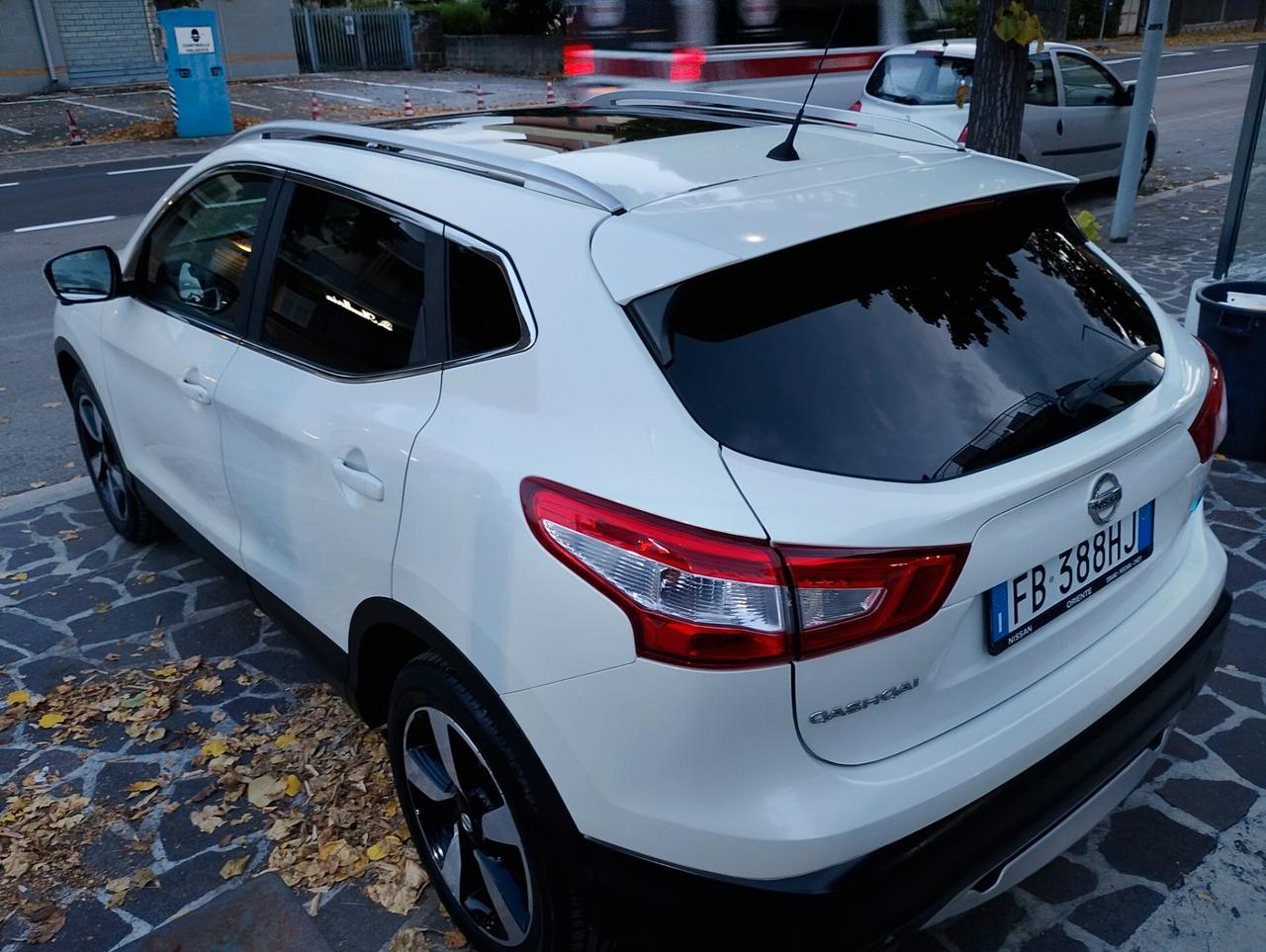 Nissan Qashqai 1.5 dCi Tekna