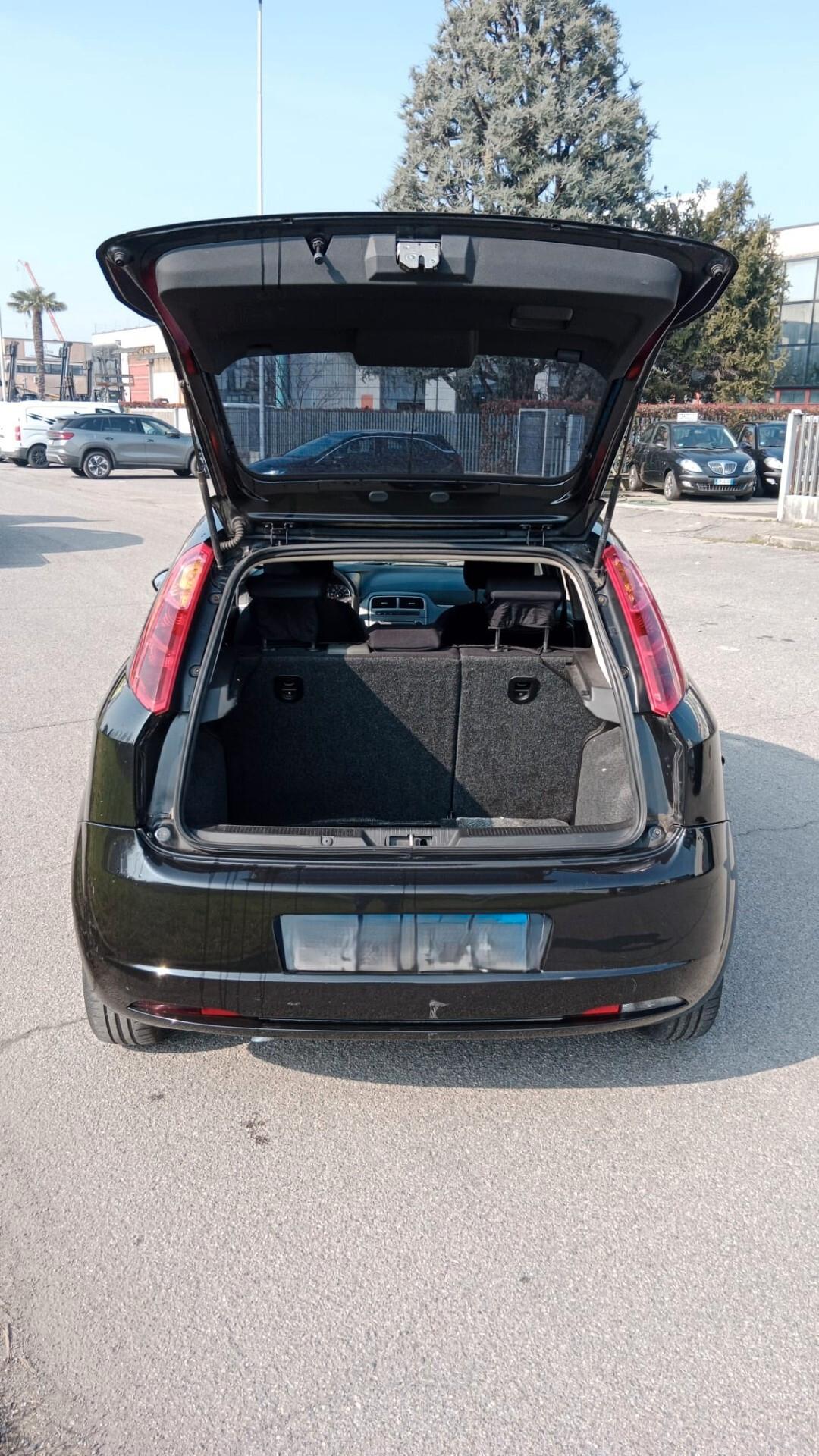 Fiat Grande Punto 1.4 5 porte Active Natural Power