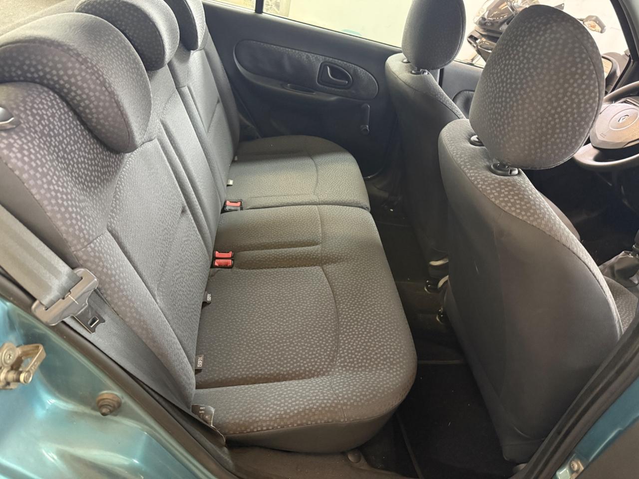 Renault Clio Storia 1.2 5 porte Dynamique