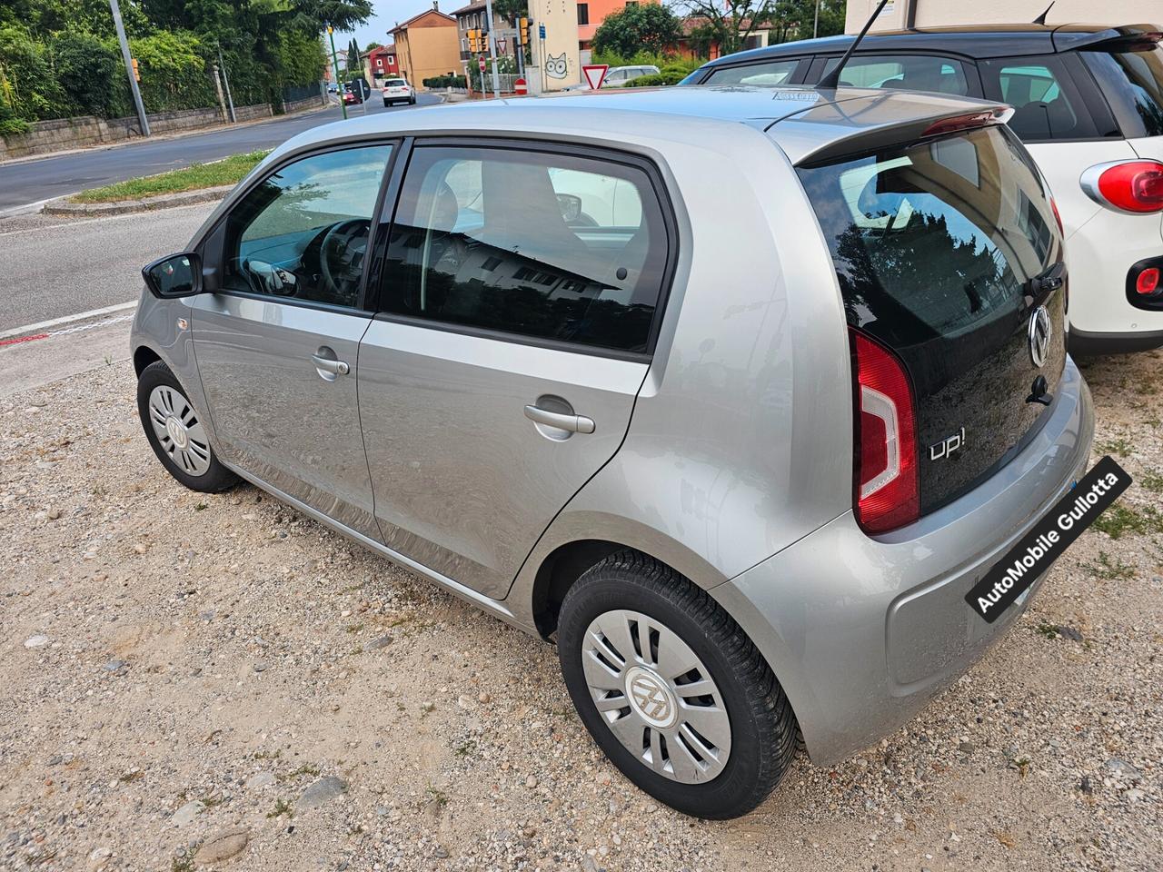 Volkswagen up! Move up