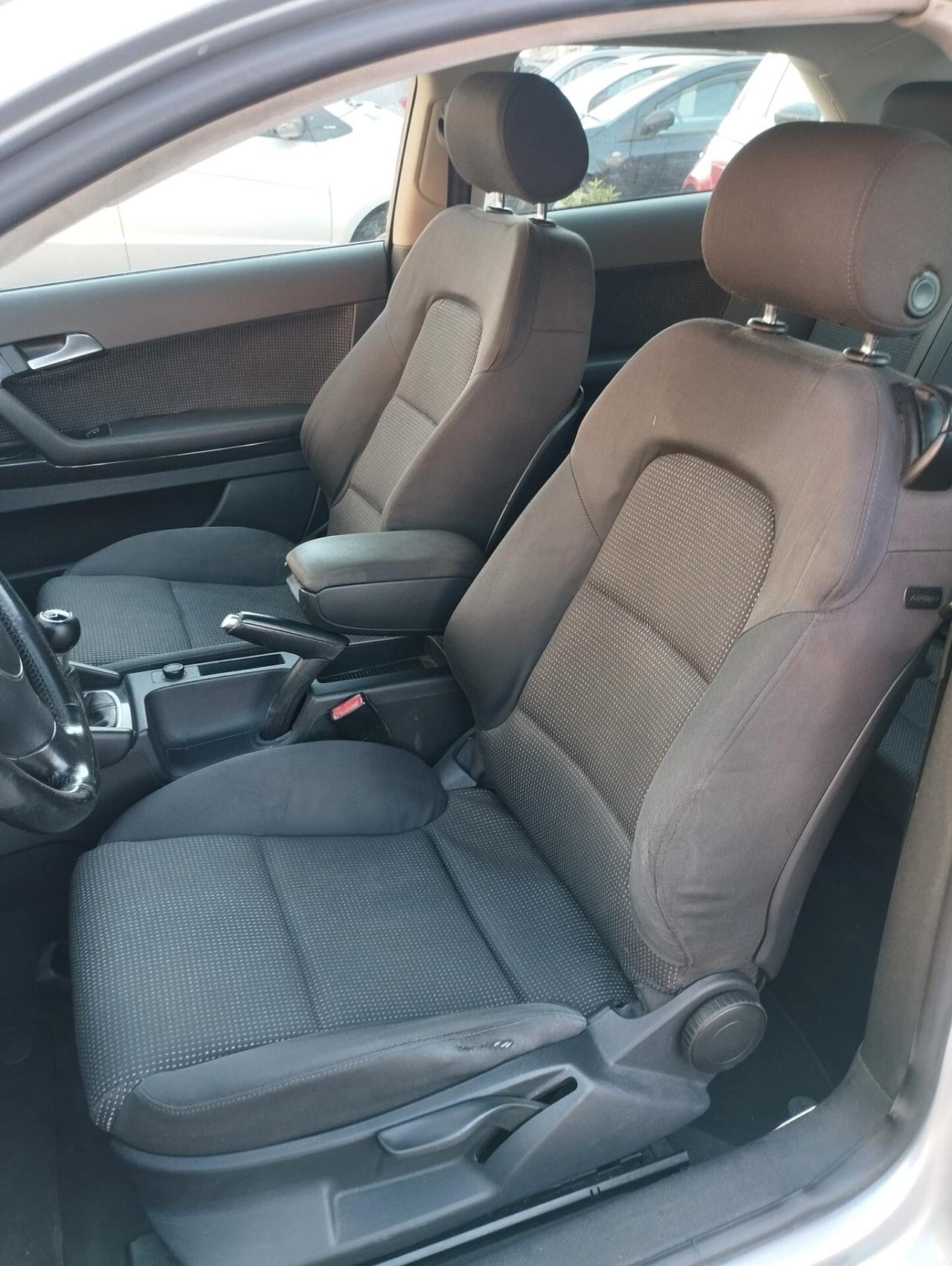 Audi A3 2.0 16V TDI Ambiente