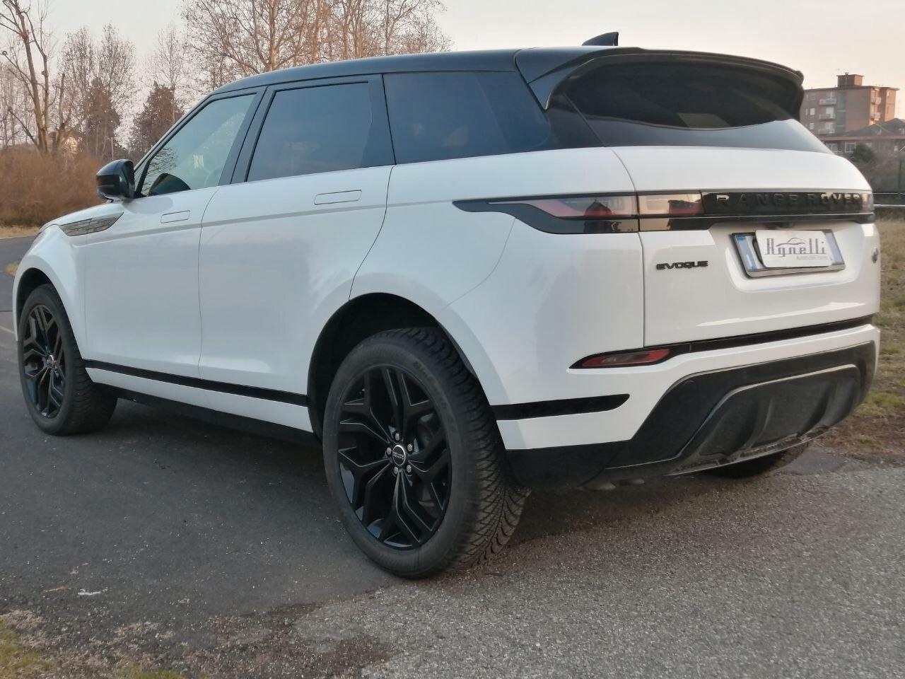 Range Rover Evoque 2.0D 150 CV AWD Autocarro