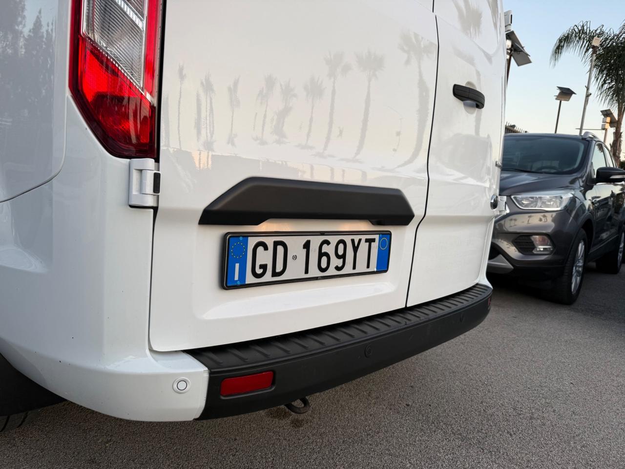 Ford Transit Custom 2.0 Diesel 3 Posti