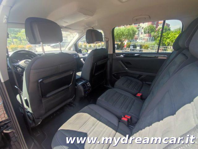 VOLKSWAGEN Touran 2.0 TDI 150 CV SCR Comfortline BlueMotion Technolo