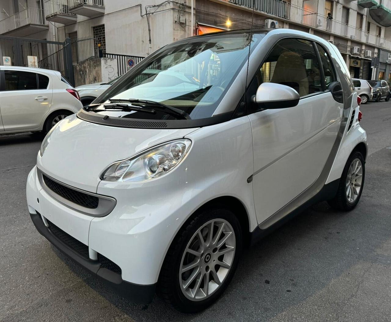 Smart ForTwo 800 40 kW coupé passion cdi