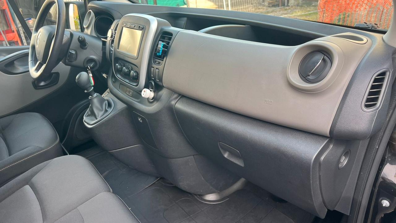 Renault Trafic 1.6 dCi 120CV 9 posti Privilege Heavy