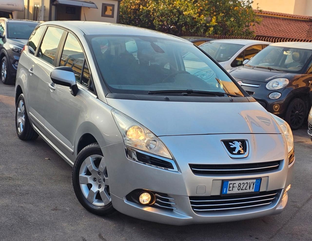 Peugeot 5008 1.6 HDi 112CV Tecno 7 posti