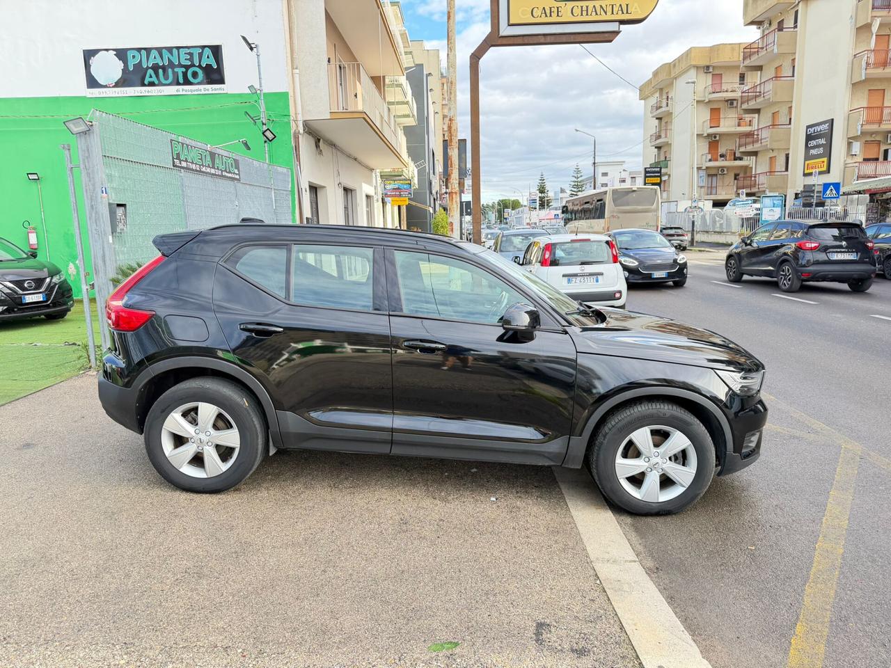 Volvo XC40 D3 R-design