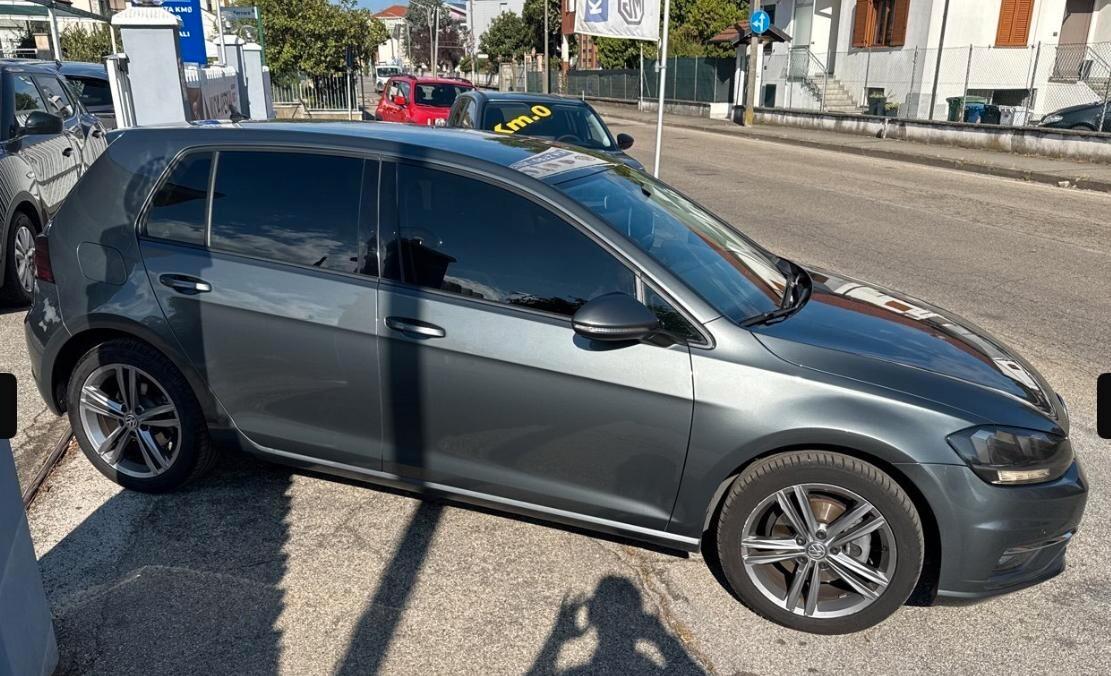 Volkswagen Golf 2.0 TDI DSG 5p. Executive BlueMotion Technology