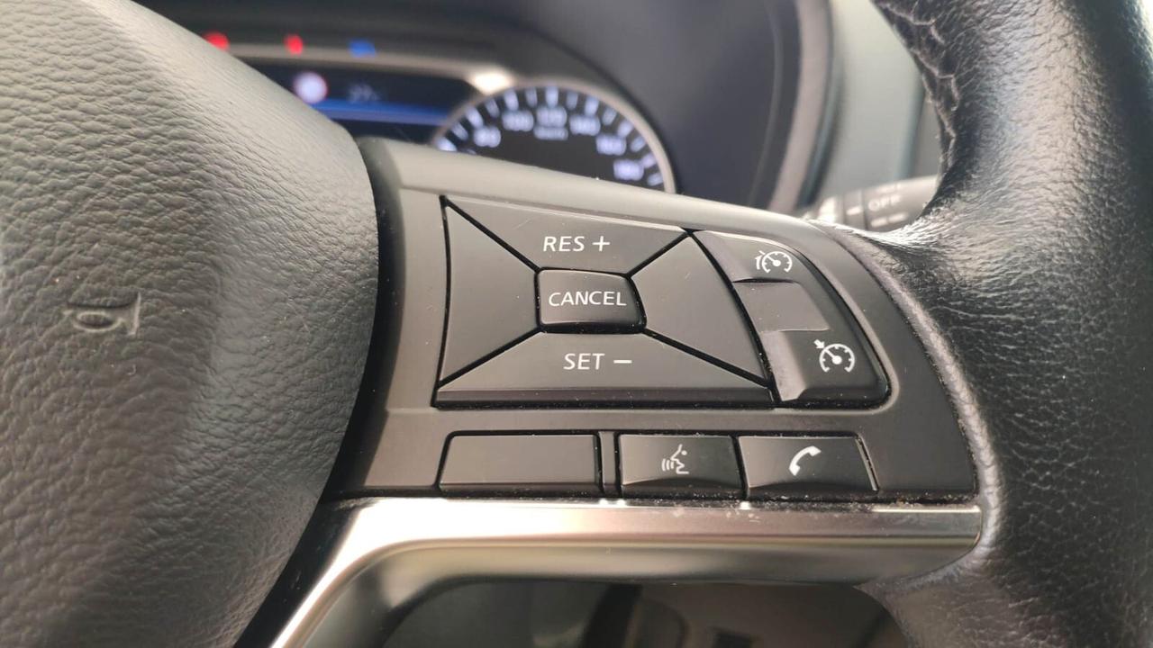 Nissan Juke 1.0 DIG-T 114 CV N-Connecta
