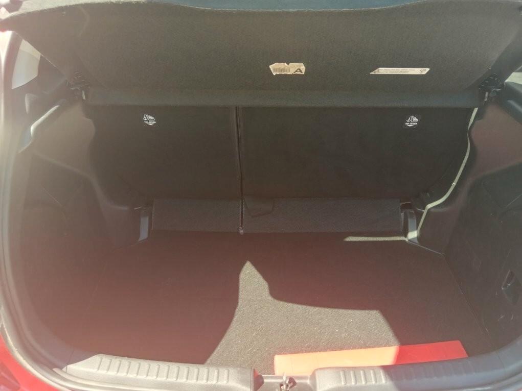 Toyota Yaris 1.5 Hybrid 5 porte Lounge