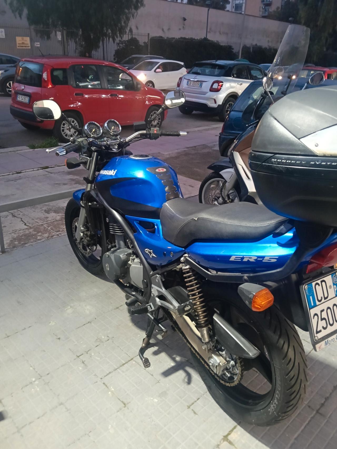 Kawasaki ER 5 ottimo stato