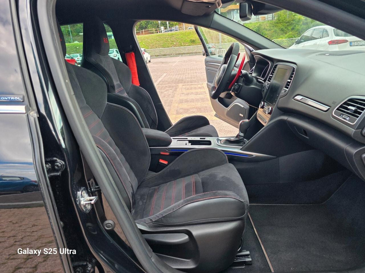 Megane 300CV R.S. Trophy 4Control ritiro usato/scambio