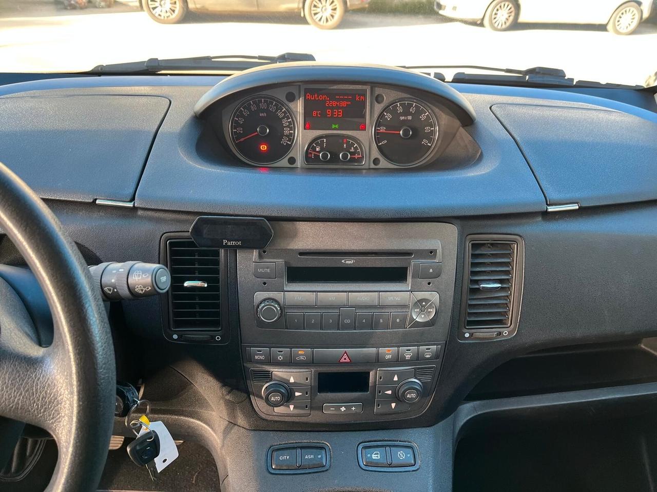 Lancia MUSA 1.3 Mjt 95 CV Diva