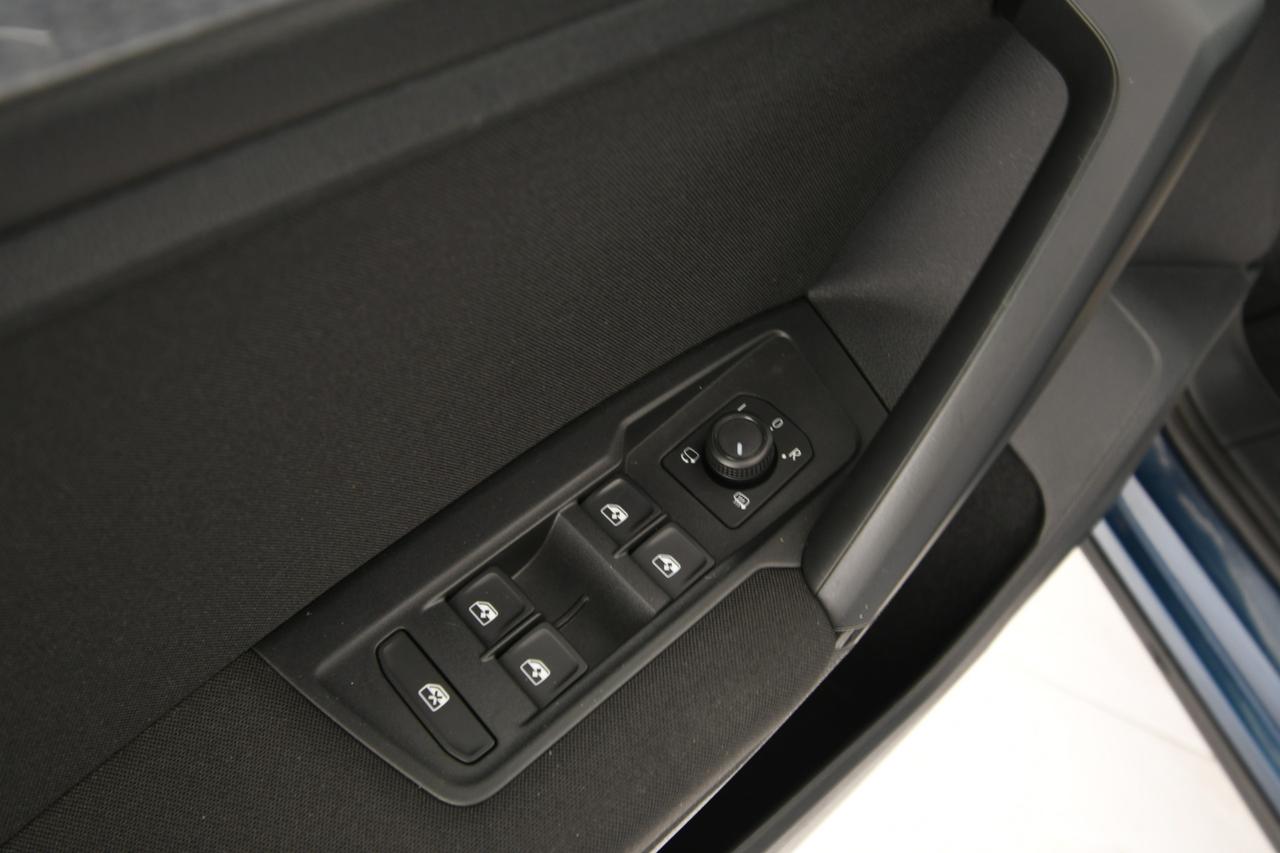 VOLKSWAGEN Tiguan 2.0 tdi Life 4motion 150cv dsg ACC+FULL LED+C18"